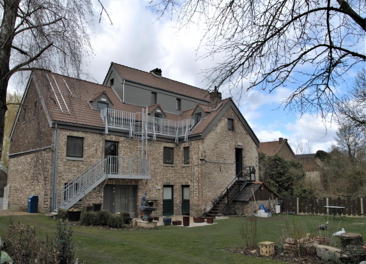 B&B De Dubbelmolen Тонгерен Екстер'єр фото